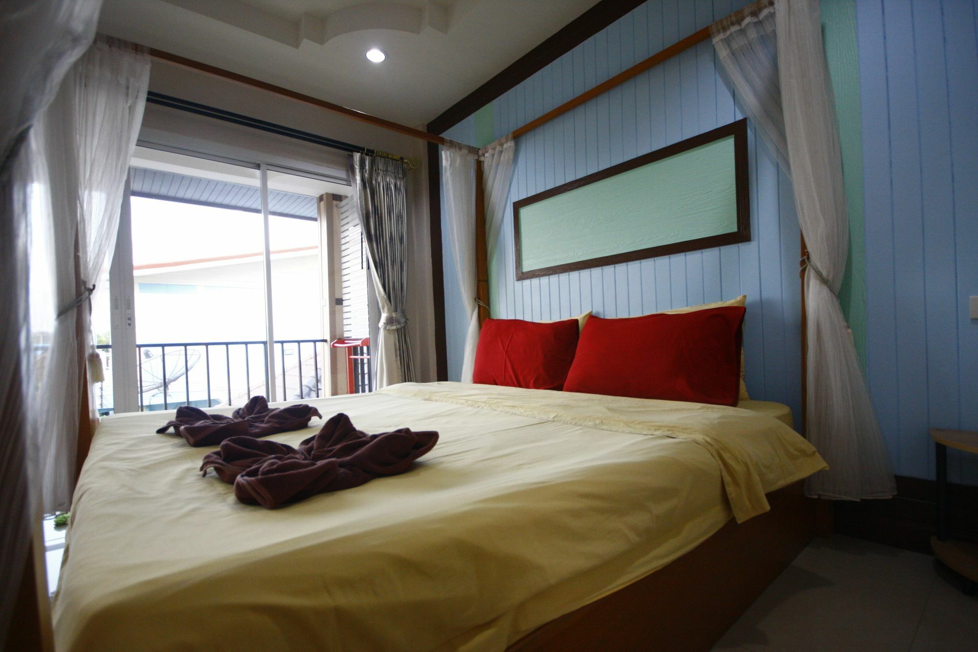 Koh Larn Sea Side Resort Екстер'єр фото