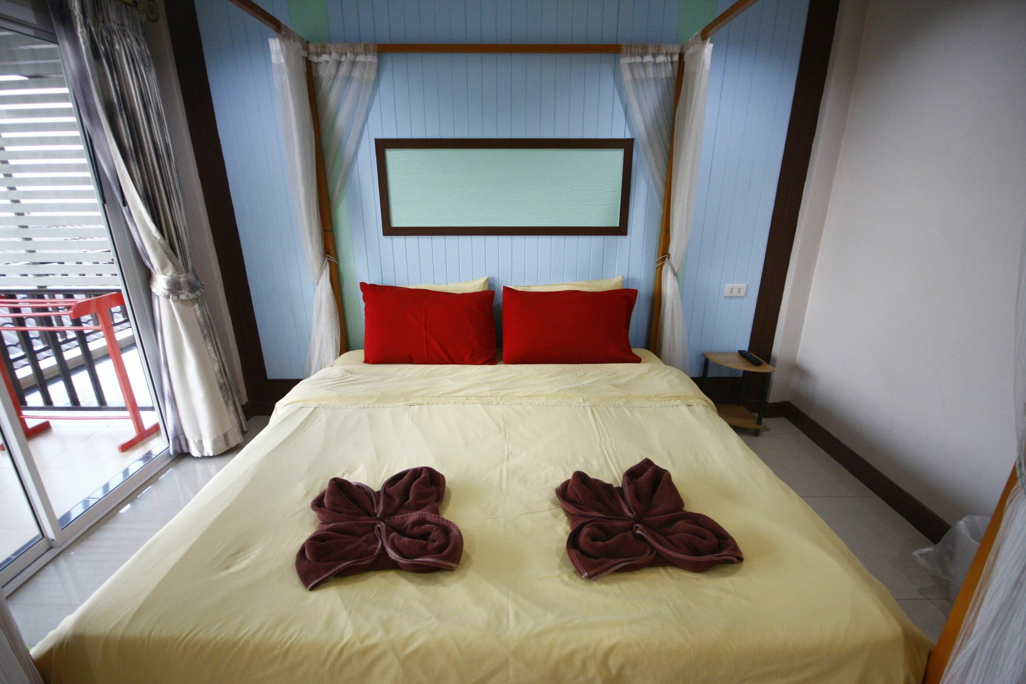 Koh Larn Sea Side Resort Екстер'єр фото