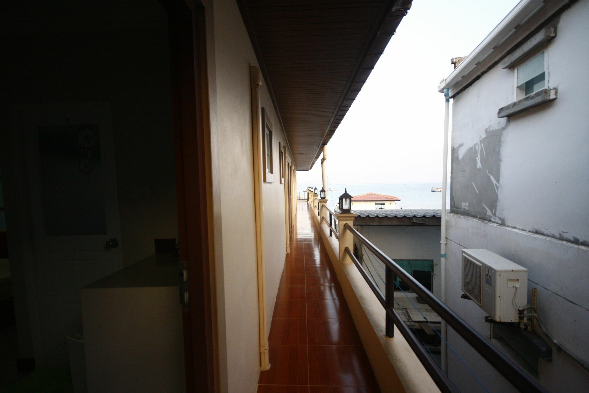 Koh Larn Sea Side Resort Екстер'єр фото